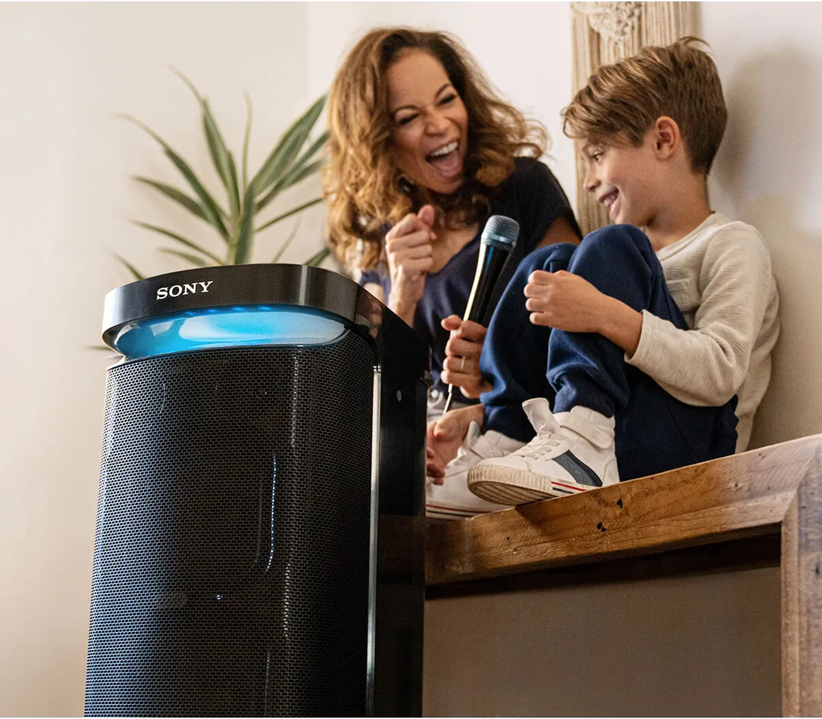 XP700 Portable Bluetooth® Wireless Party Speaker